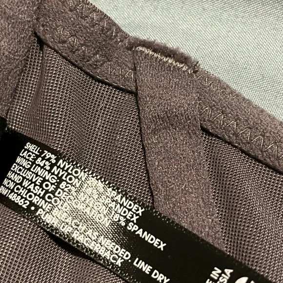 Like new used Torrid front closure Bra 40C lacy gray women’s curvy light padding - Picture 6 of 6